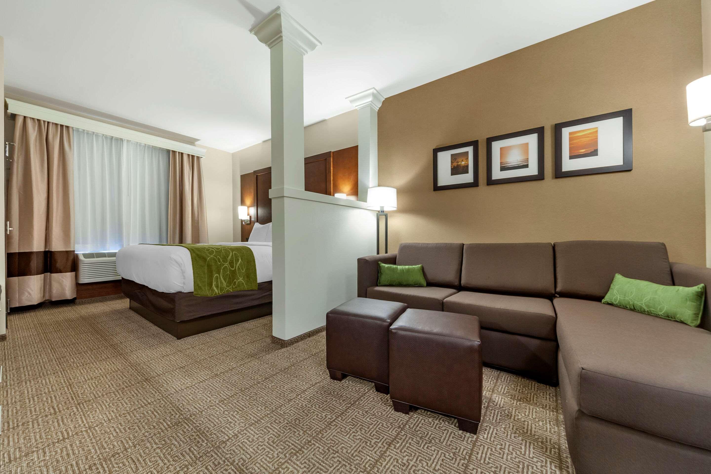 Comfort Suites Гранд-Айленд Экстерьер фото