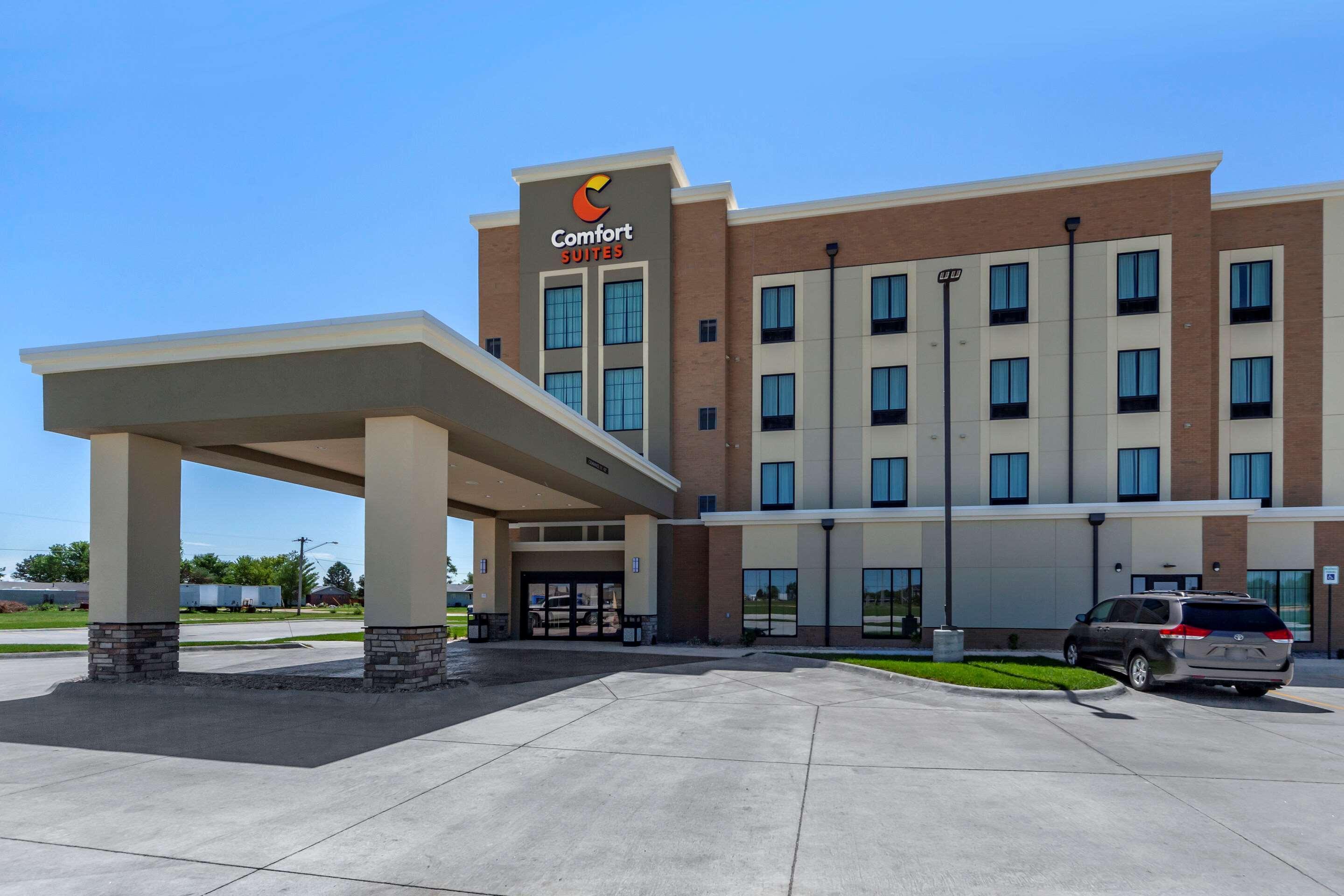 Comfort Suites Гранд-Айленд Экстерьер фото